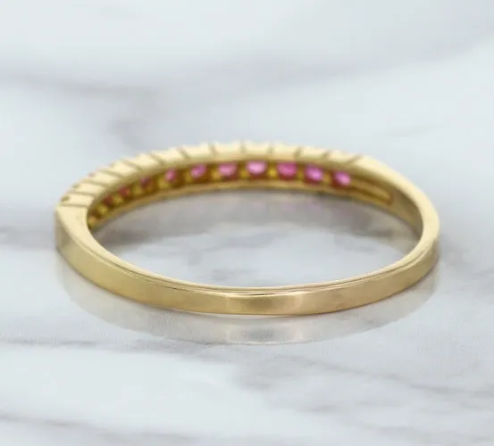 0.35ctw Round Pink Sapphire Ring in 18K Rose Gold