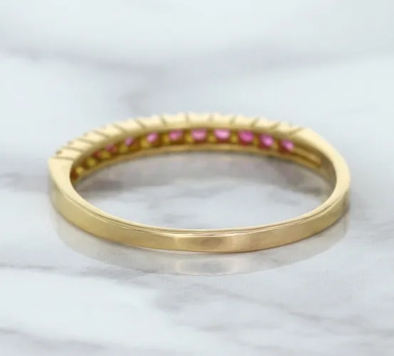 0.35ctw Round Pink Sapphire Ring in 18K Rose Gold