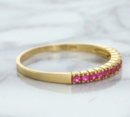 0.35ctw Round Pink Sapphire Ring in 18K Rose Gold