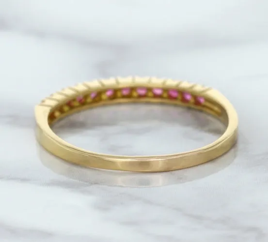 0.35ctw Round Pink Sapphire Ring in 18K Rose Gold