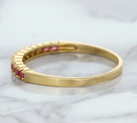 0.35ctw Round Pink Sapphire Ring in 18K Rose Gold