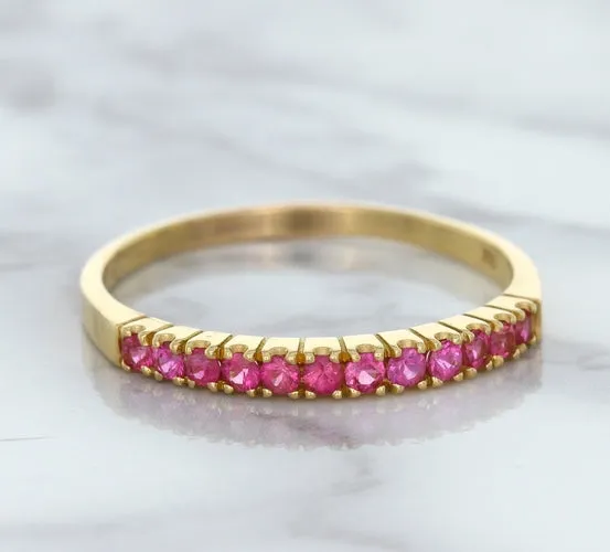 0.35ctw Round Pink Sapphire Ring in 18K Rose Gold