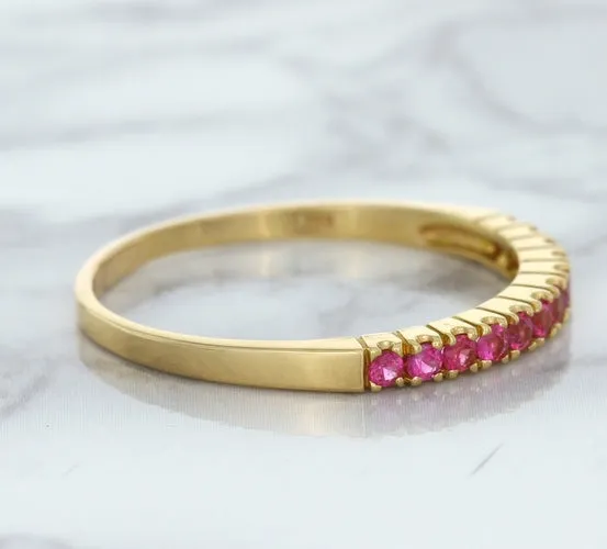 0.35ctw Round Pink Sapphire Ring in 18K Rose Gold