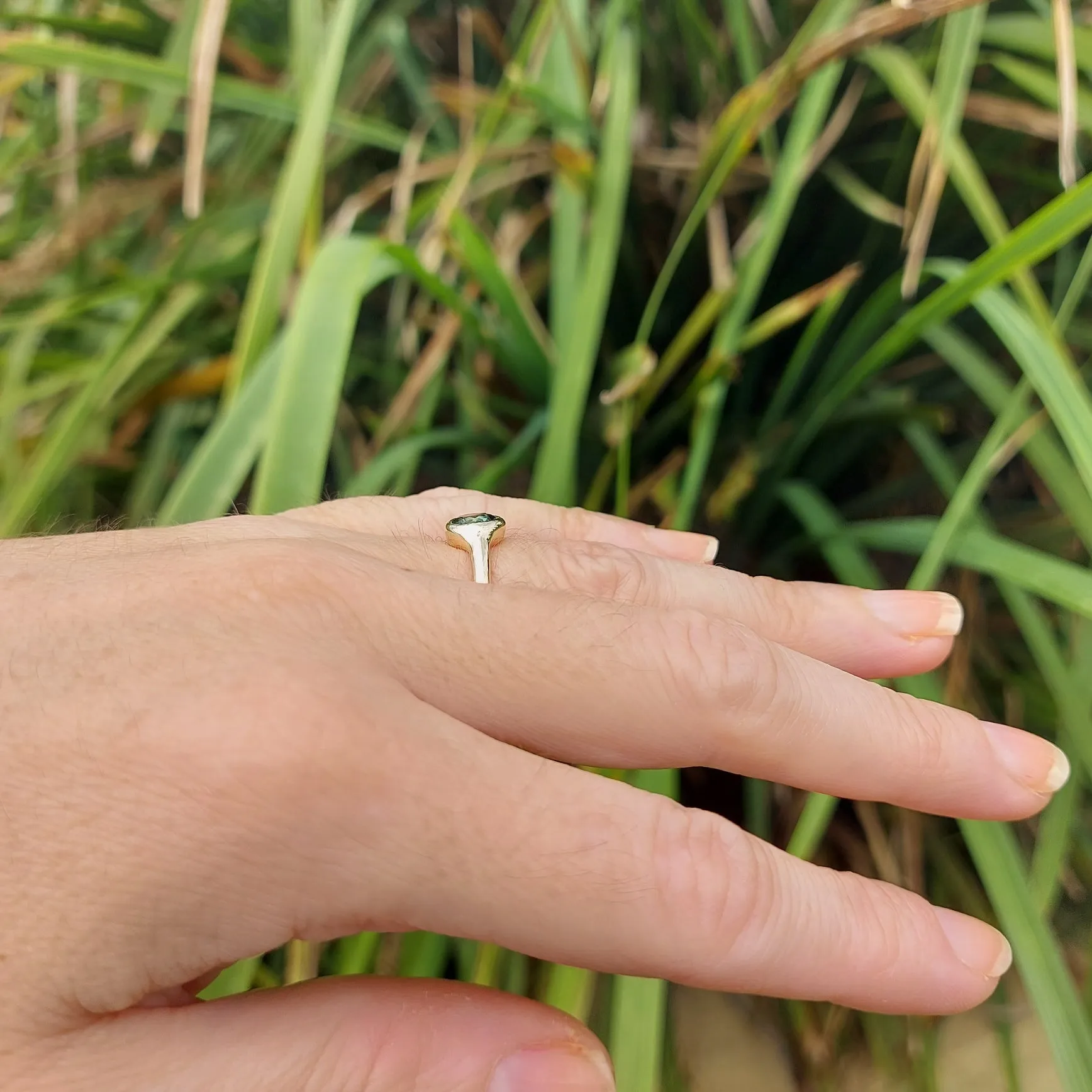 1.12ct Pharaohs Eye Australian Parti Sapphire 9ct Gold Ring