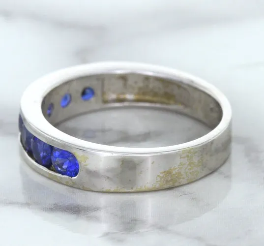 1.22ctw Round Blue Sapphire Ring in 18K White Gold