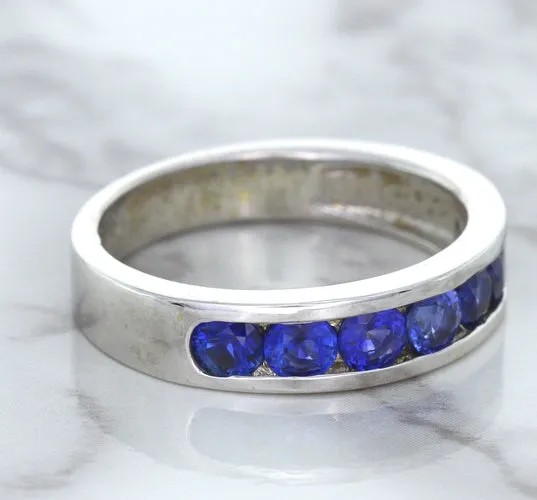 1.22ctw Round Blue Sapphire Ring in 18K White Gold