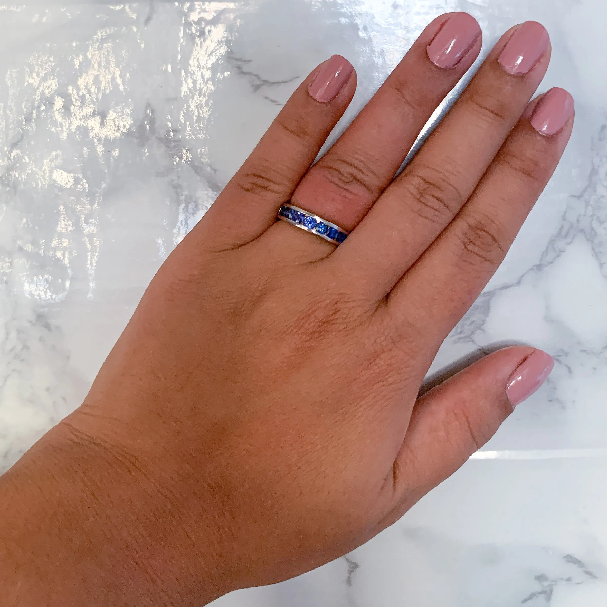 1.22ctw Round Blue Sapphire Ring in 18K White Gold
