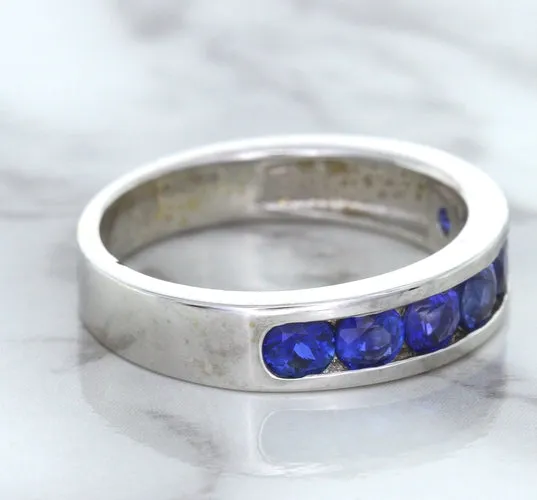1.22ctw Round Blue Sapphire Ring in 18K White Gold