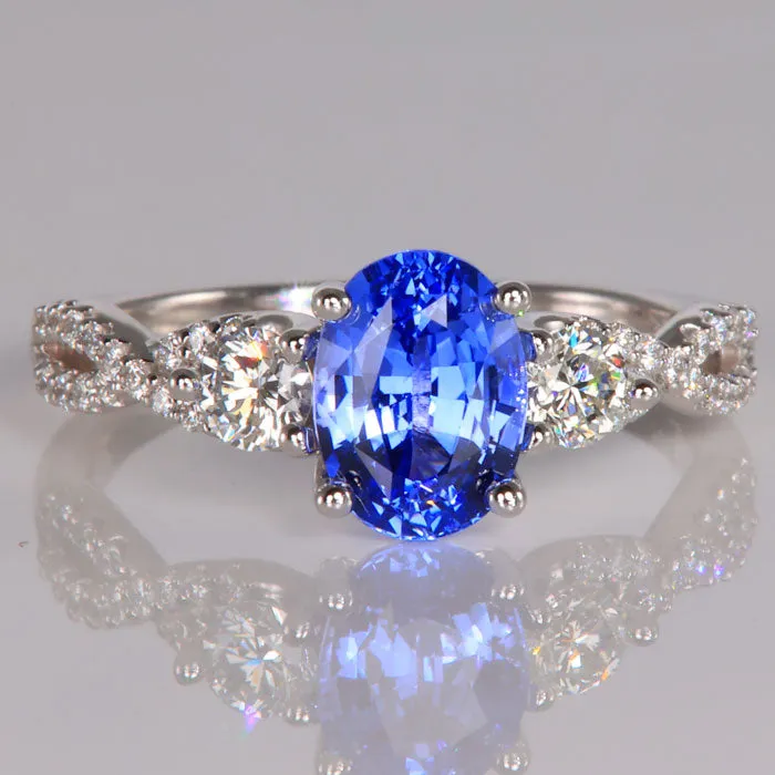 14K White Gold and Sapphire Diamond Ring 2.25 Carats