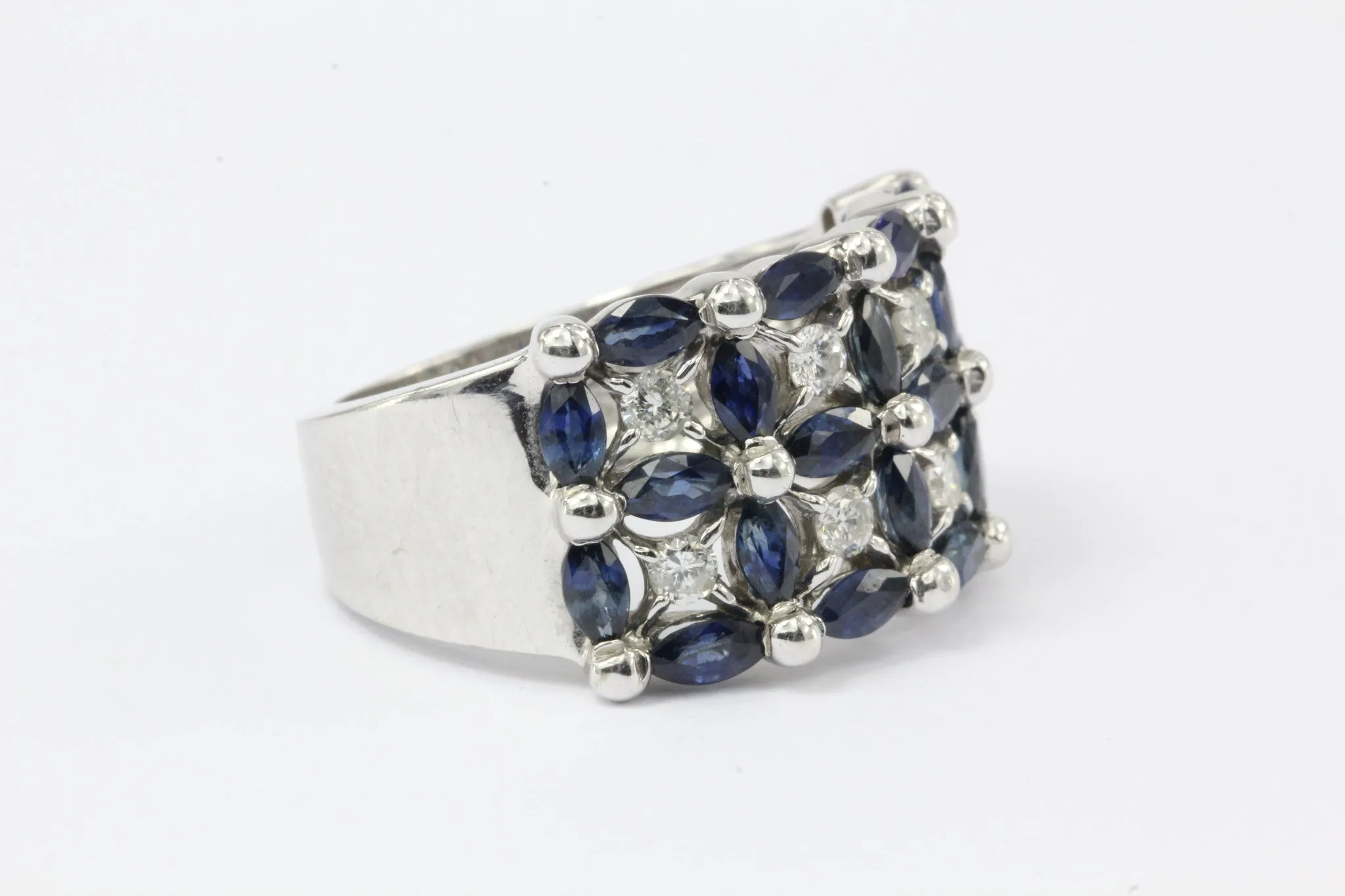 14K White Gold Blue Sapphire & Diamond Roman Fence Ring