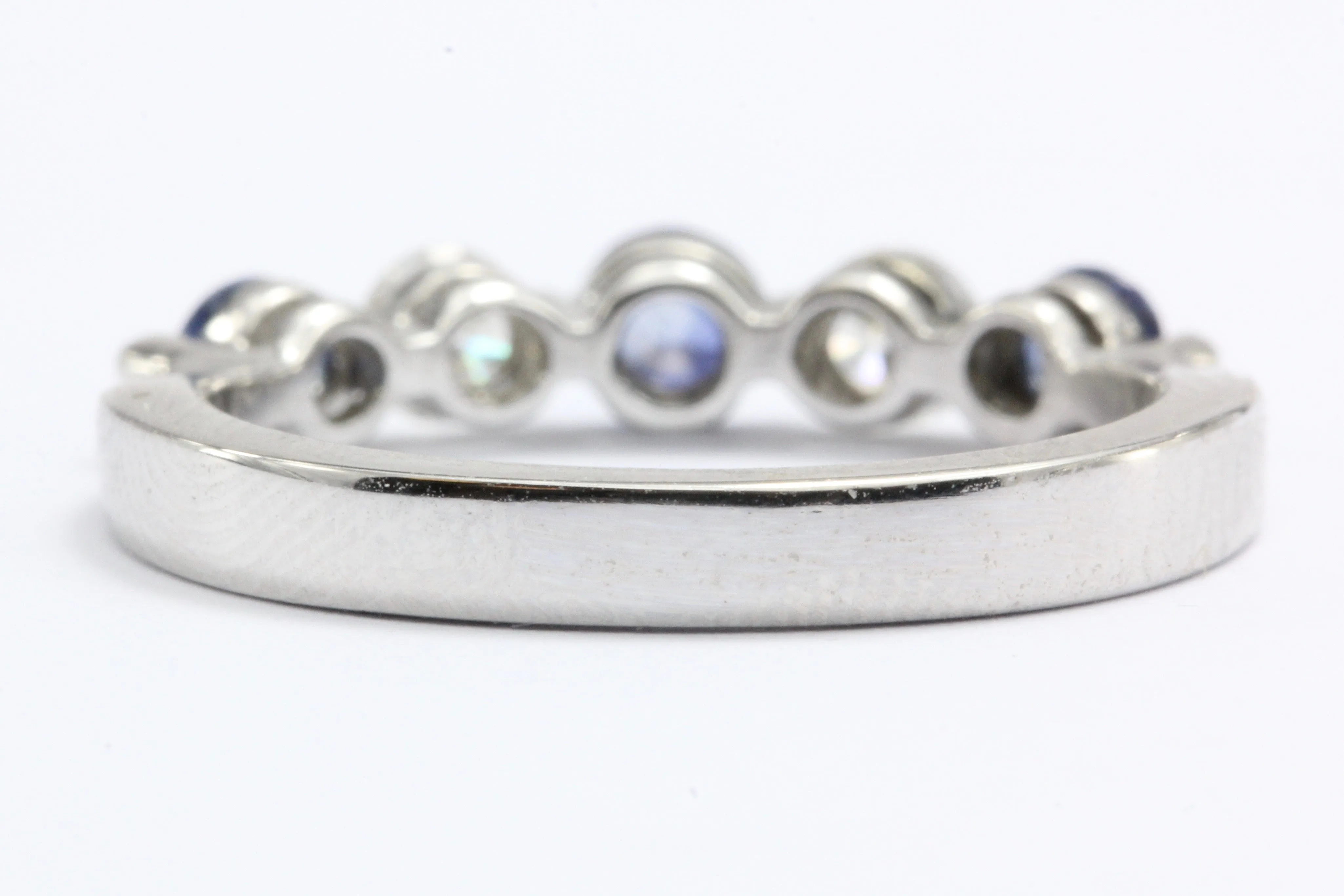 14K White Gold Diamond & Blue Sapphire Ring