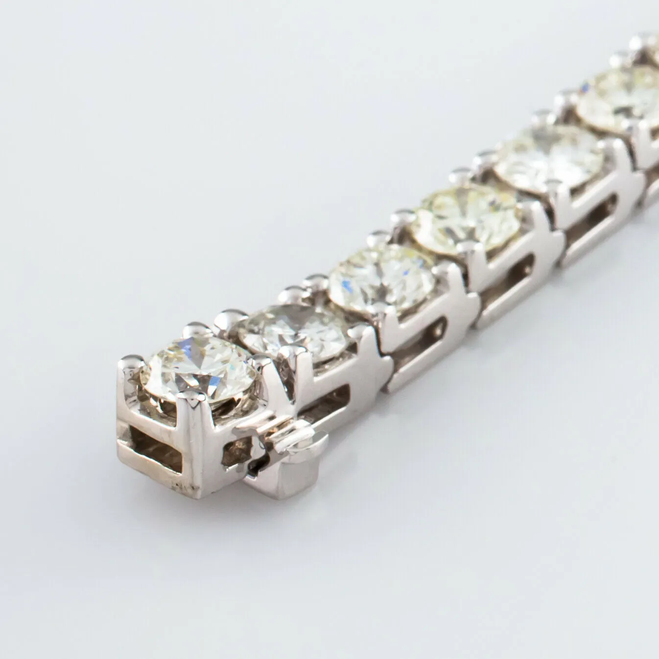 14k White Gold Tennis Bracelet 13.98 ct TDW VS - SI, I - J 7" Long