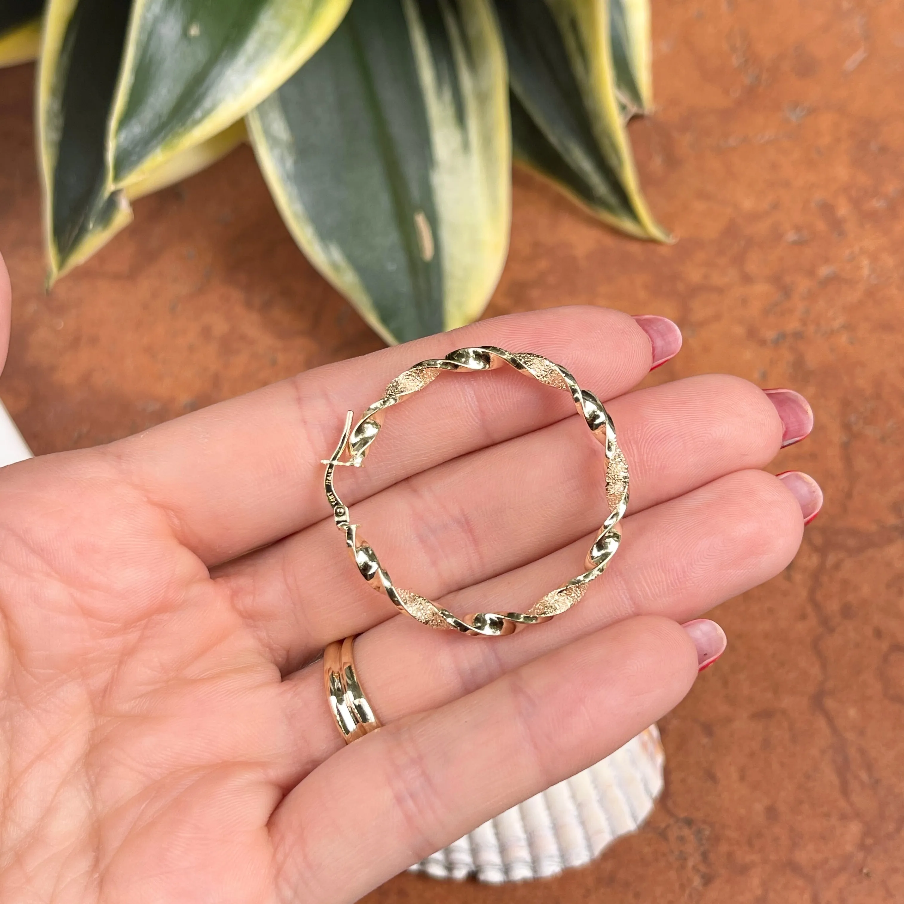 14KT Yellow Gold Shiny   Textured Twist Hoop Earrings 37mm
