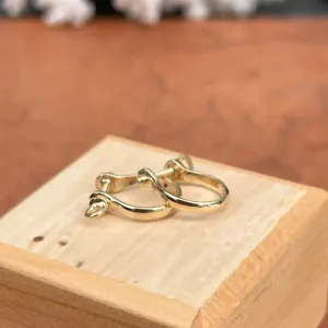 14KT Yellow Gold Small Shackle Link Screw in Half Hoop Earrings