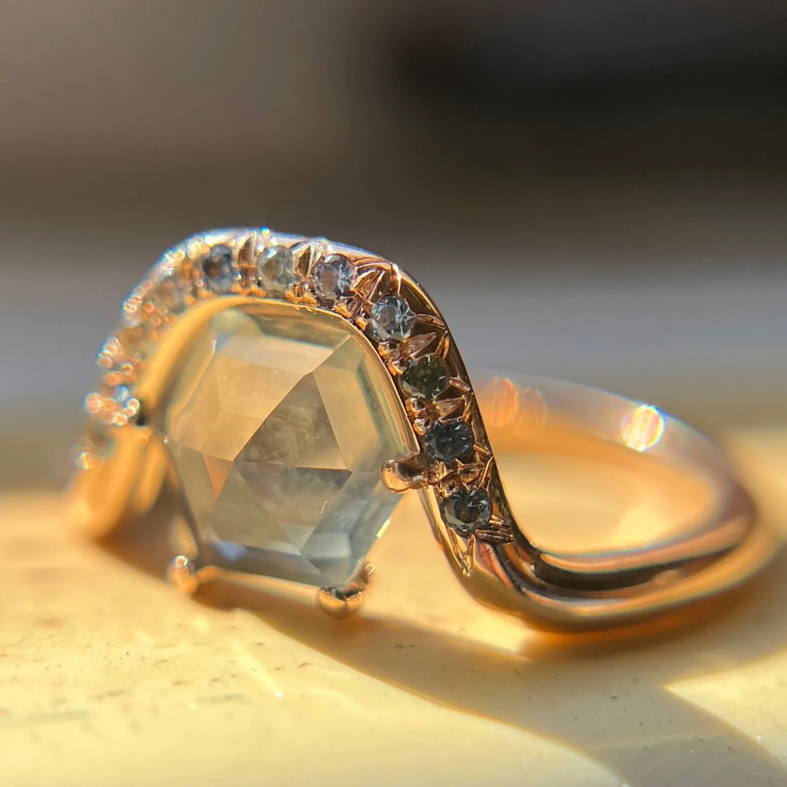 1.80ct Sapphire Nouveau Hex