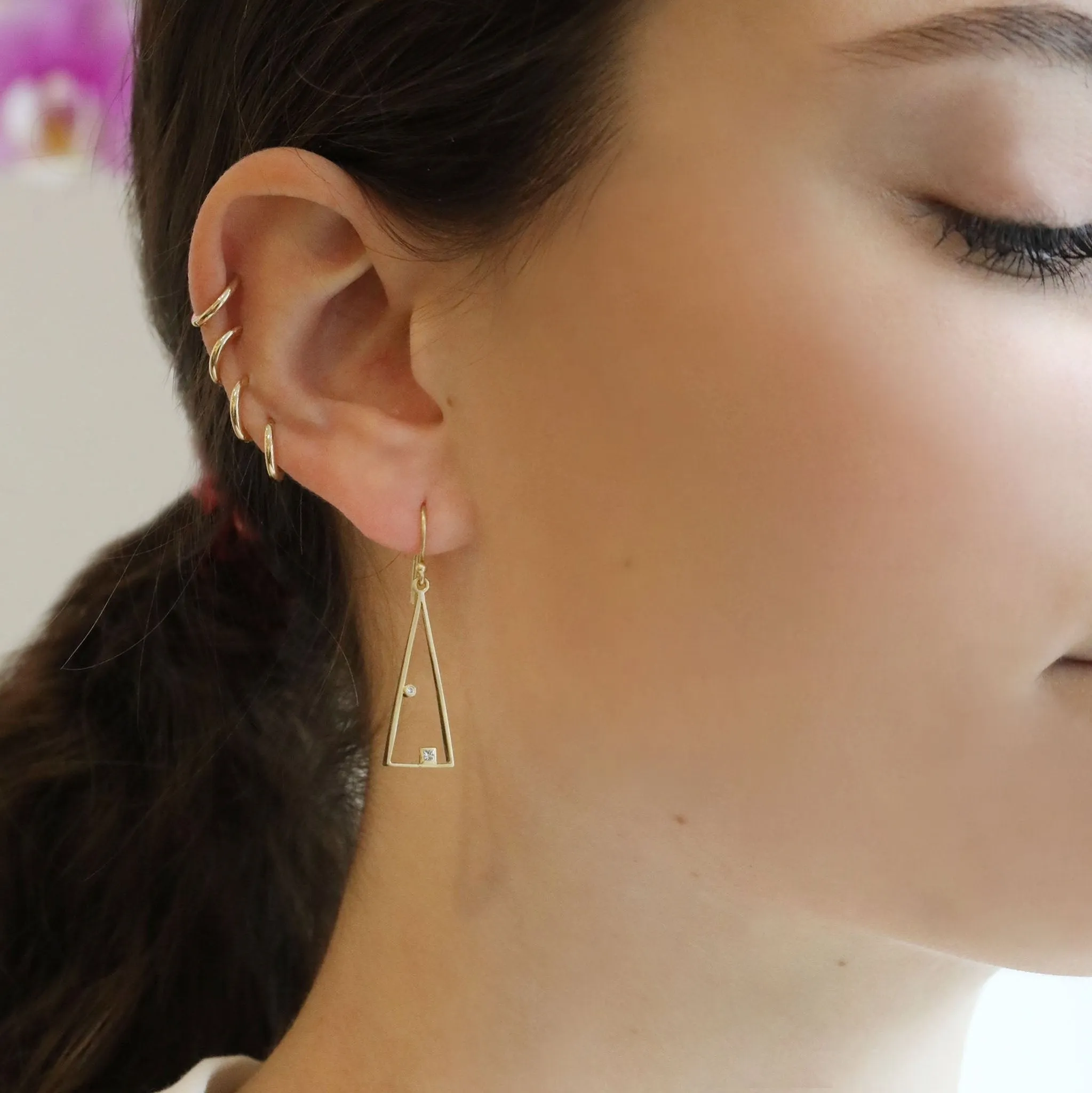 18K Gold "Triangle Grid" Earrings with Bezel-Set Diamonds