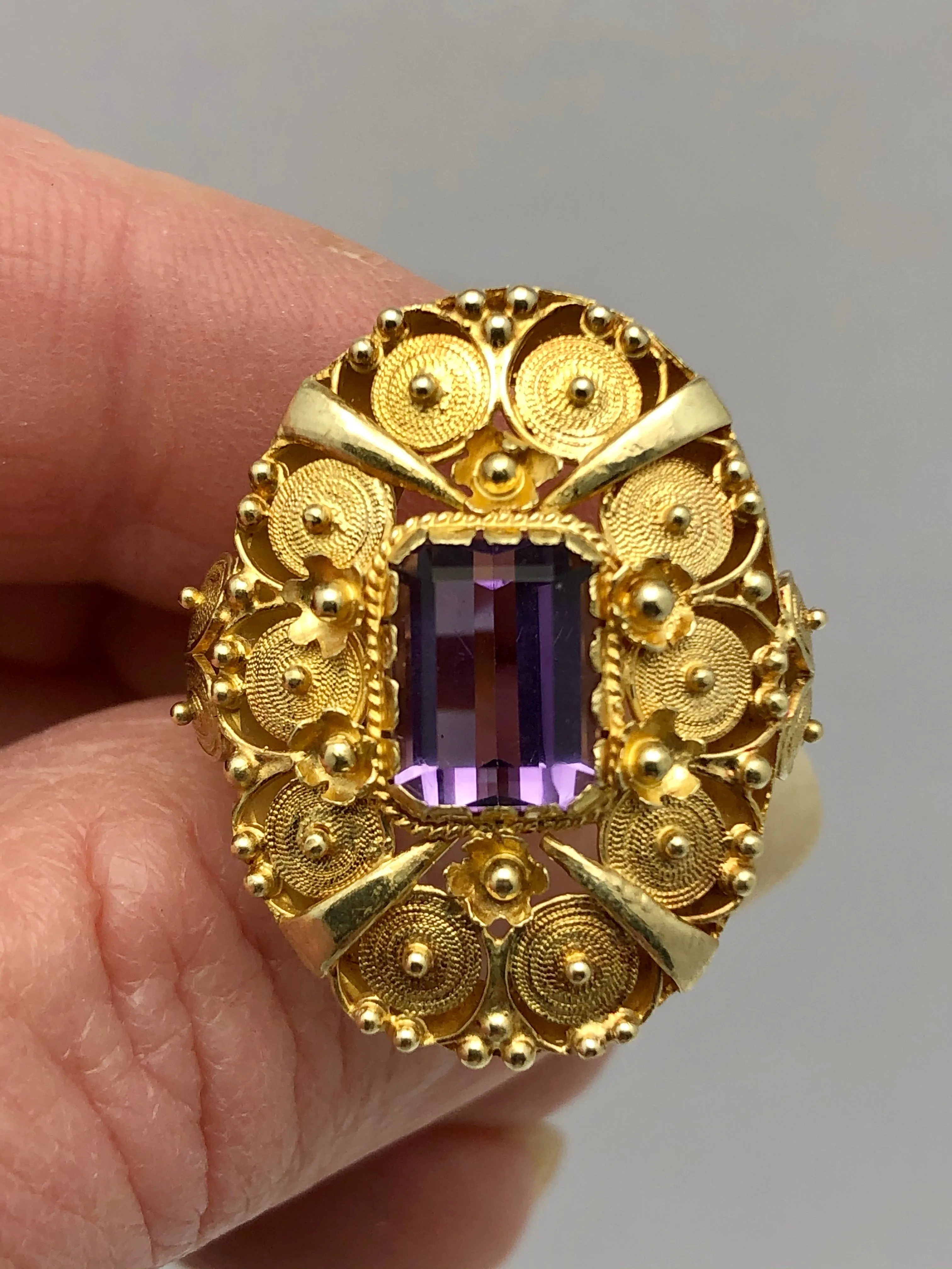 18K YG Antique Byzantine Amethyst Ring