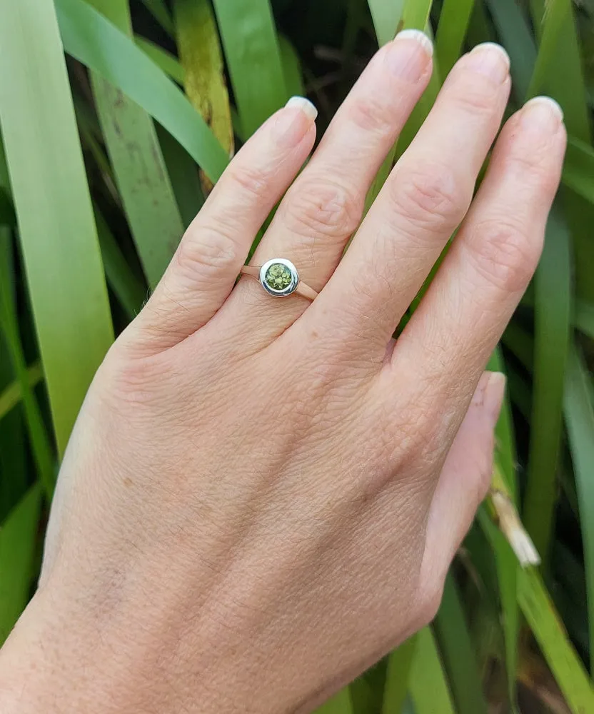 .60ct Golden Wattle Round Cut Sapphire Sterling Silver Ring