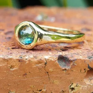 .75ct Fancy Rose Cut Australian Parti sapphire 9ct Yellow Gold Ring