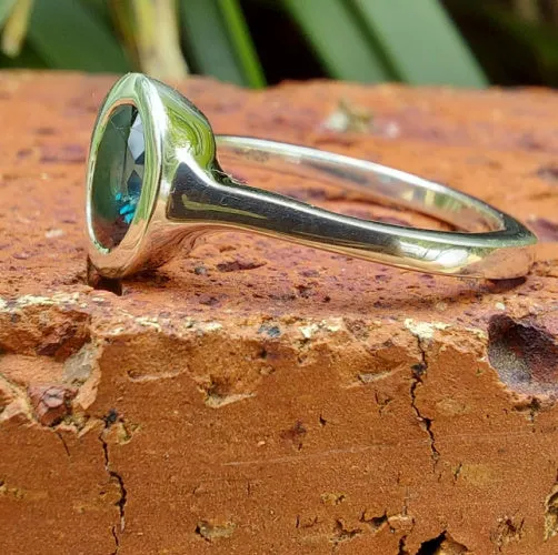 .90ct Ocean Blue Australian Sapphire Sterling Silver Ring