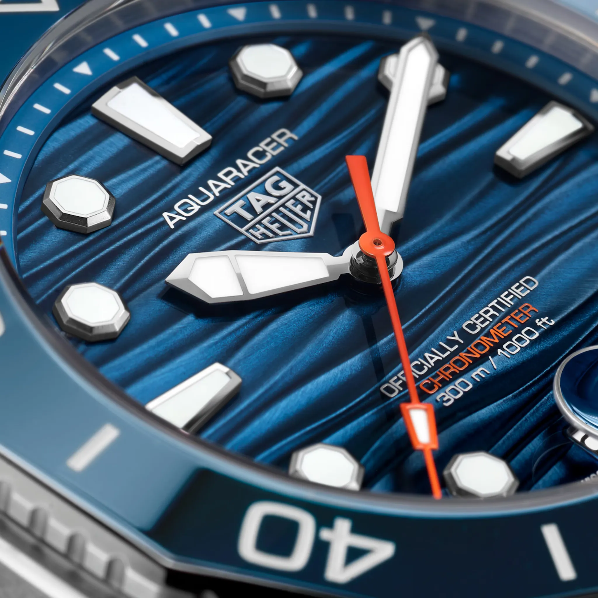 AQUARACER PROFESSIONAL 300 DATE