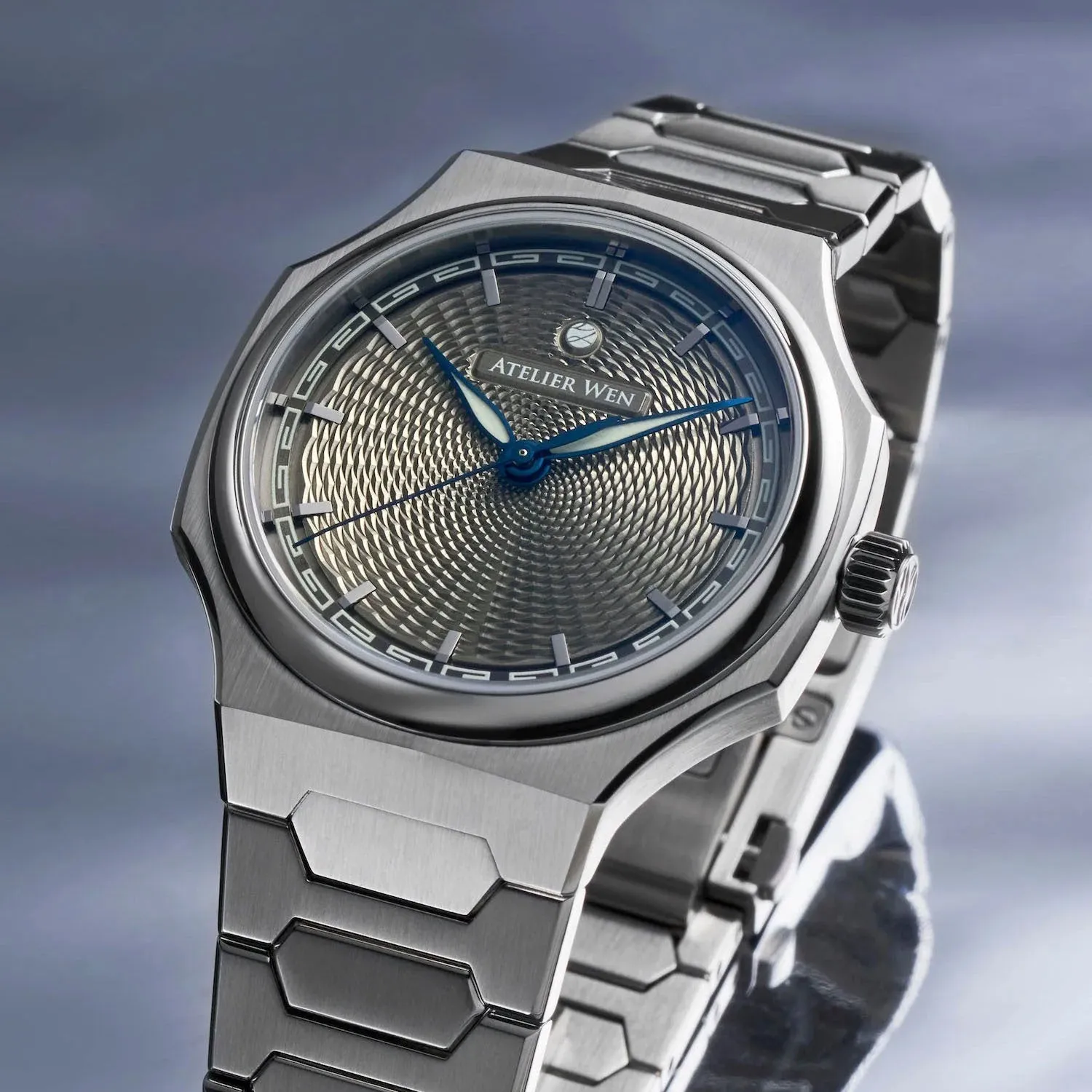 Atelier Wen Perception Ying Automatic – AWPR_GREY
