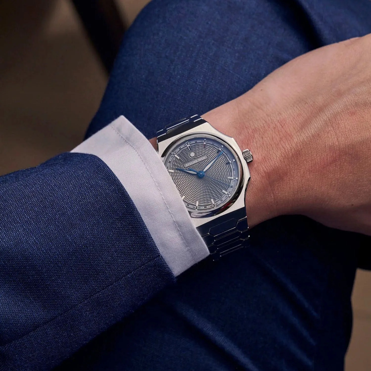 Atelier Wen Perception Ying Automatic – AWPR_GREY