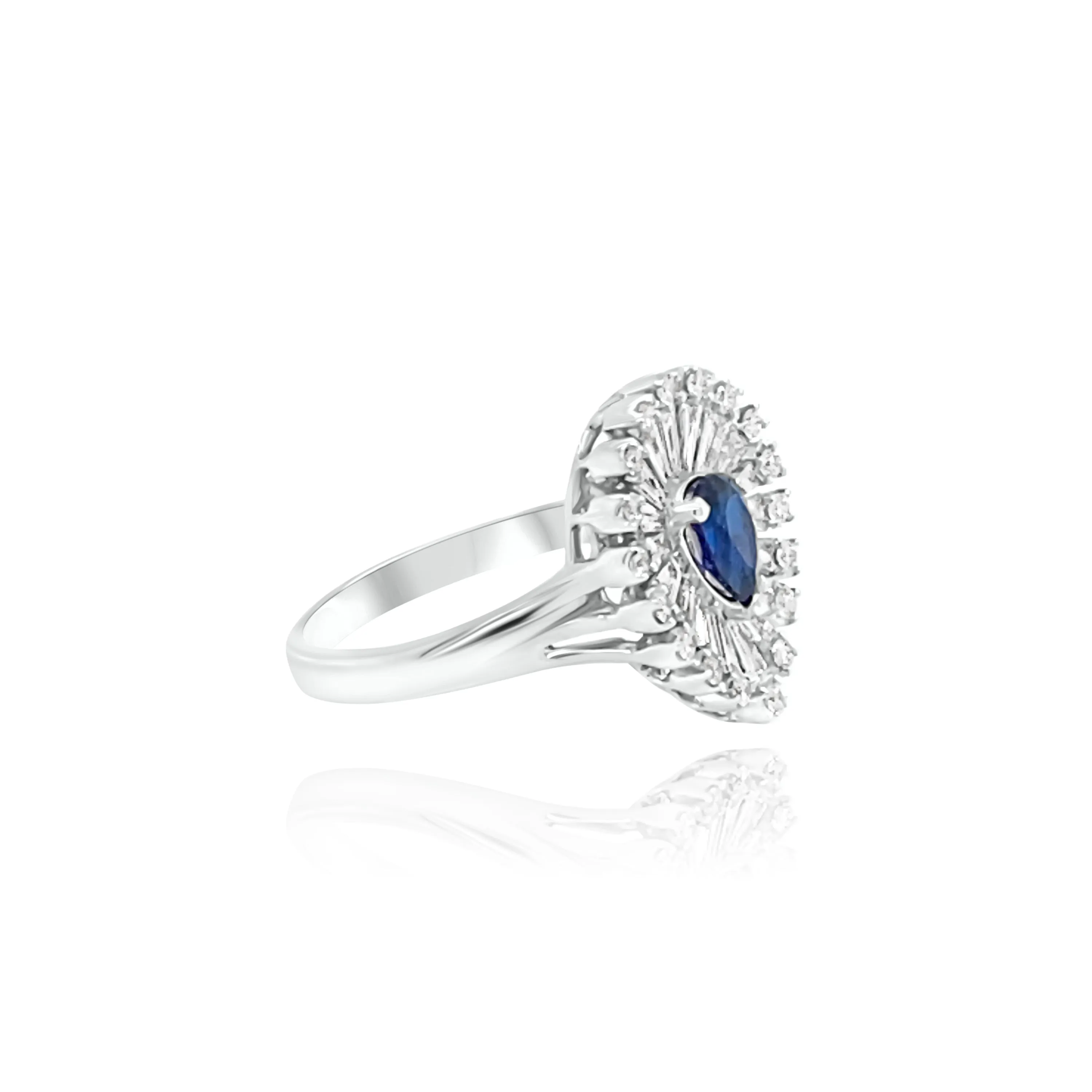 Baguette cut & Brilliant cut Diamonds with Pear Shaped Sapphire "seychelles" Ring