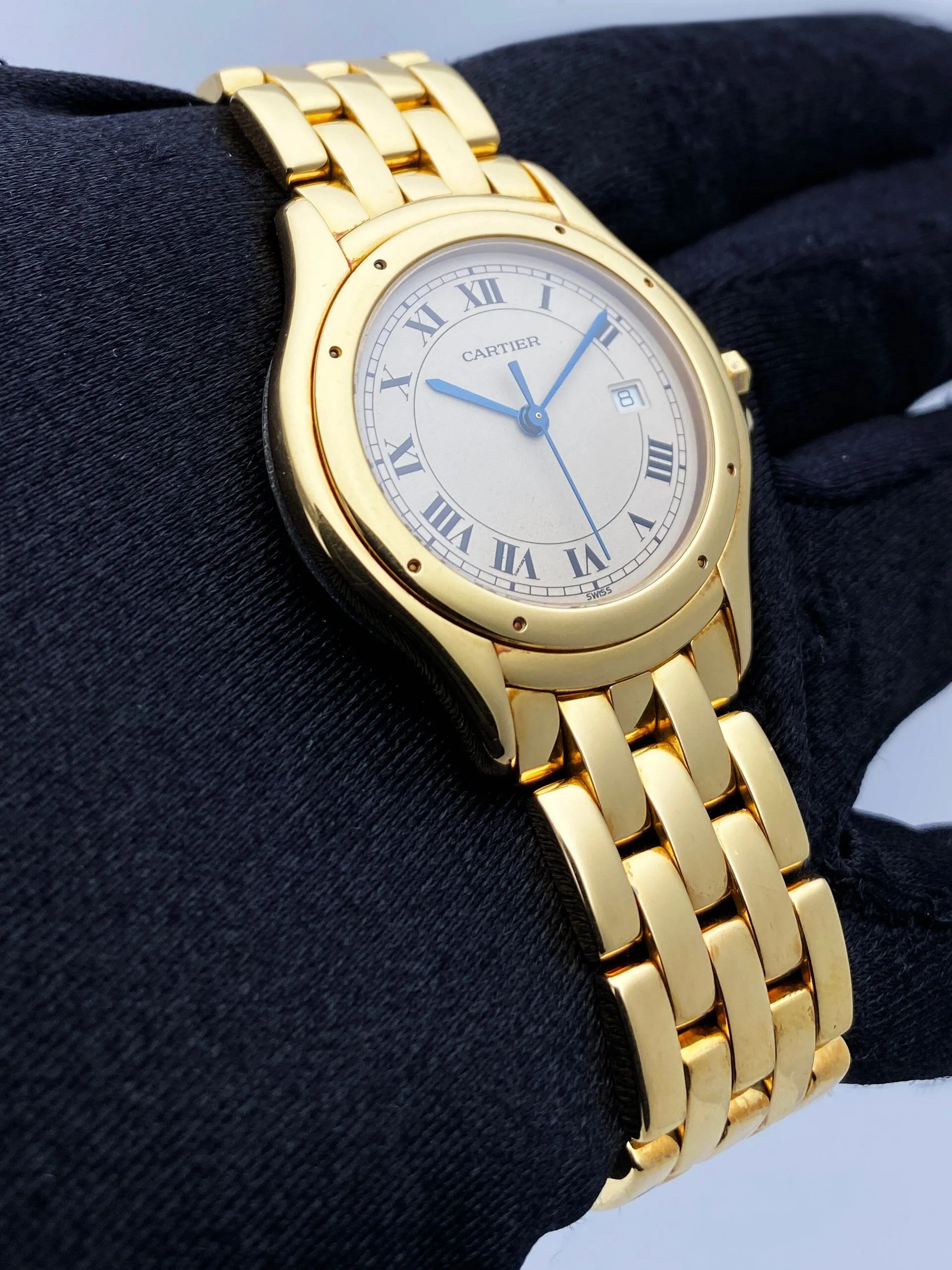 Cartier Cougar Figaro W25013B9 18k Yellow Gold Watch