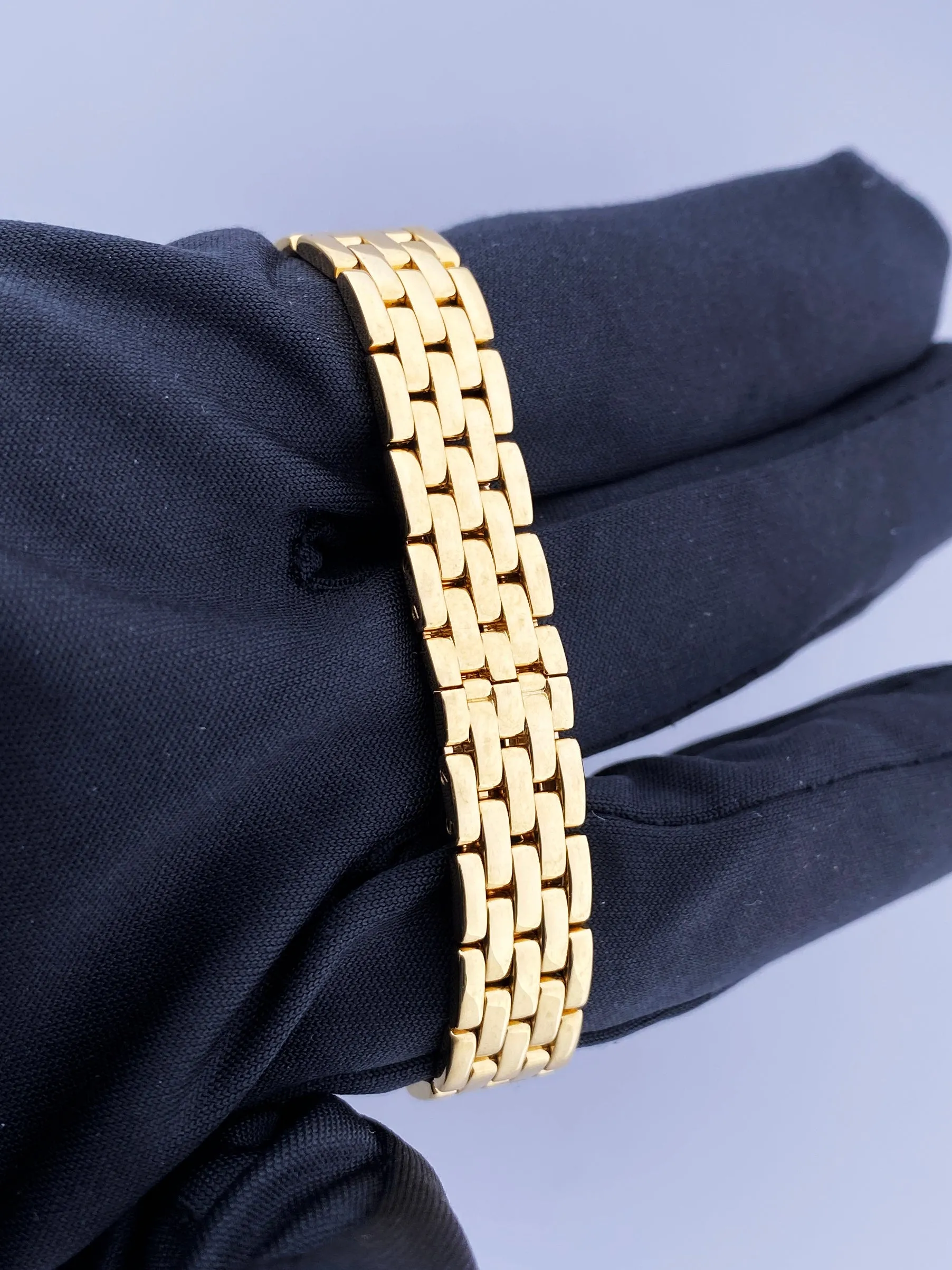 Cartier Panthere Mini 1131-1 18K Yellow Gold & Diamond Set Ladies Watch