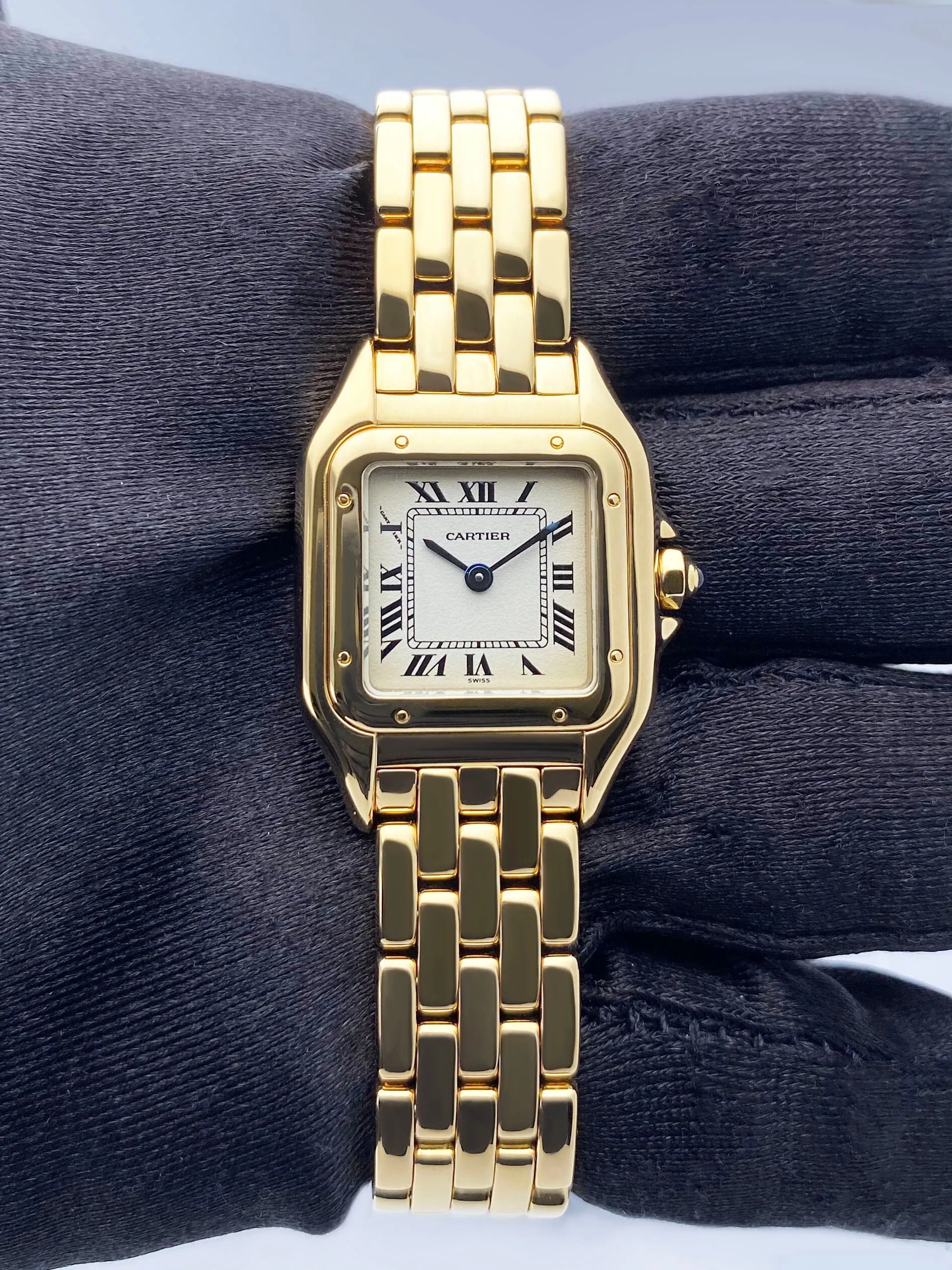 Cartier Panthere W25022B9 18K Yellow Gold Ladies Watch