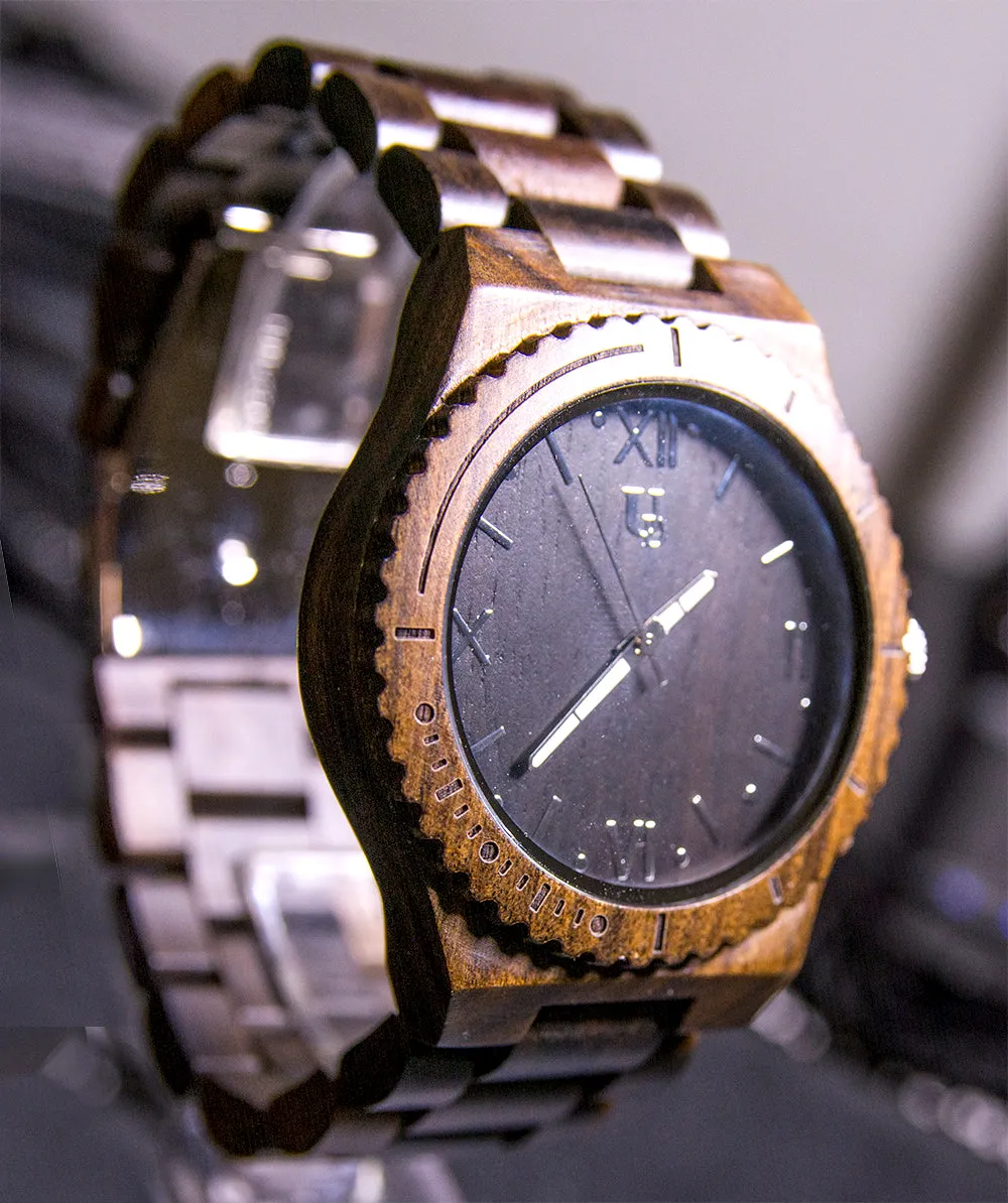 Classic Groomsmen Watches with Personalized Engraving