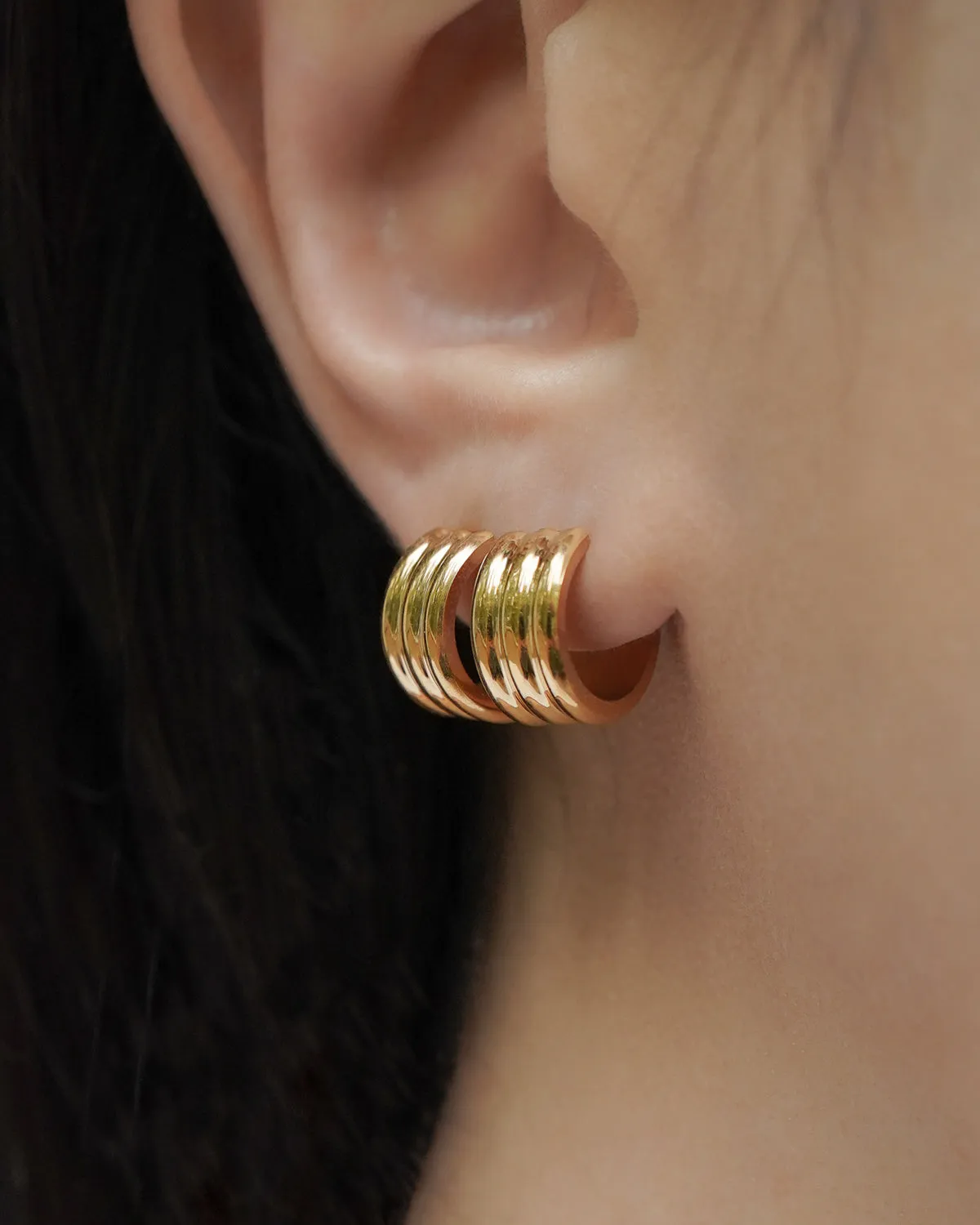 CLEOPATRA Hoops in Gold