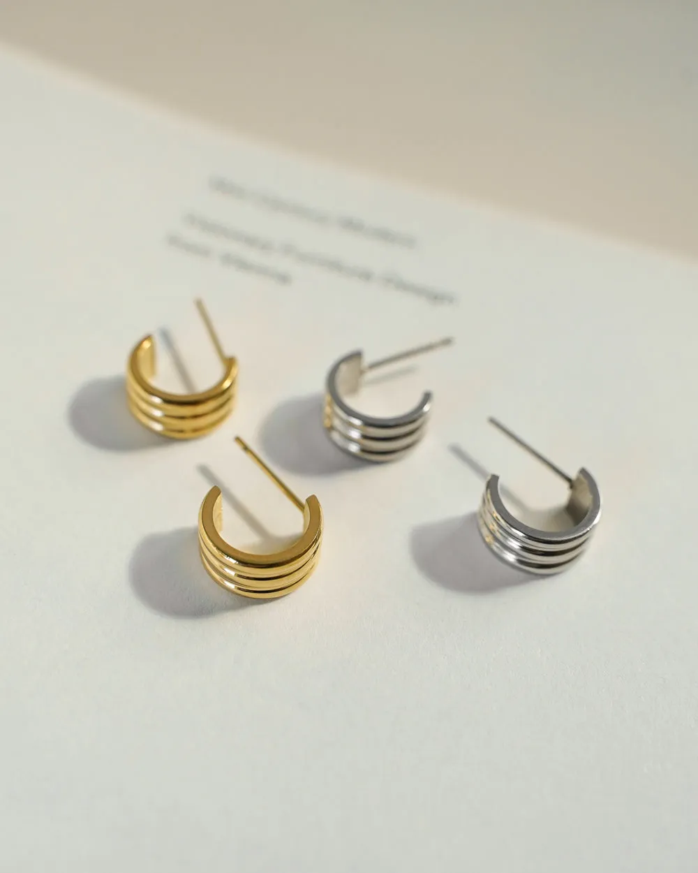 CLEOPATRA Hoops in Gold