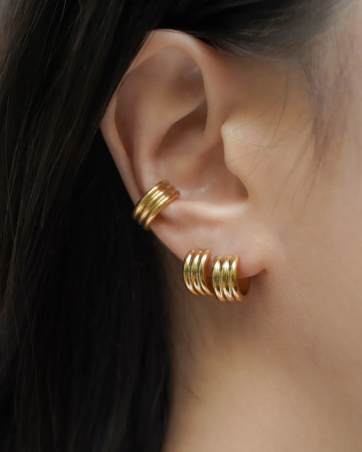CLEOPATRA Hoops in Gold