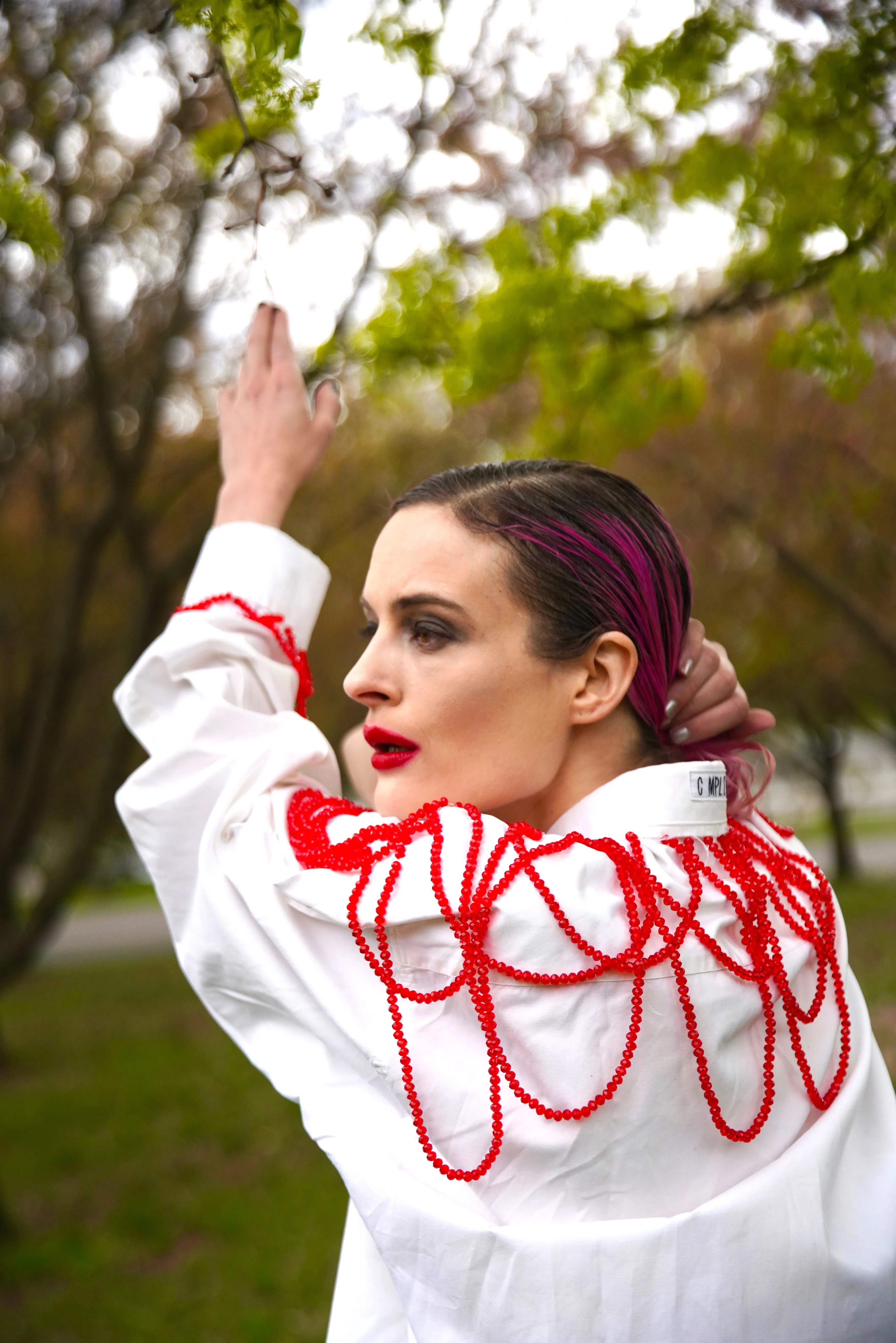CRYSTAL NECKLACE REIMAGINED SHIRT