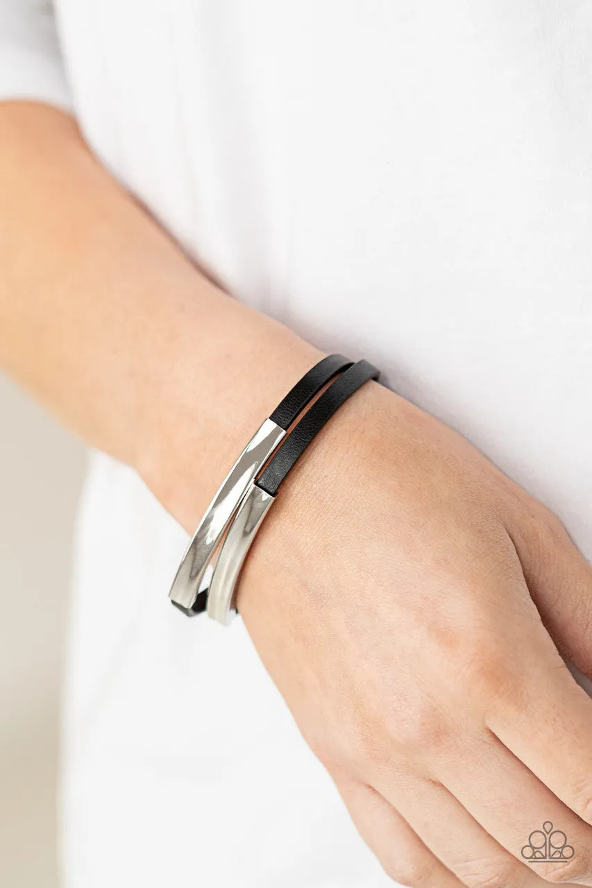 Dangerously Divine Black Paparazzi Bracelet