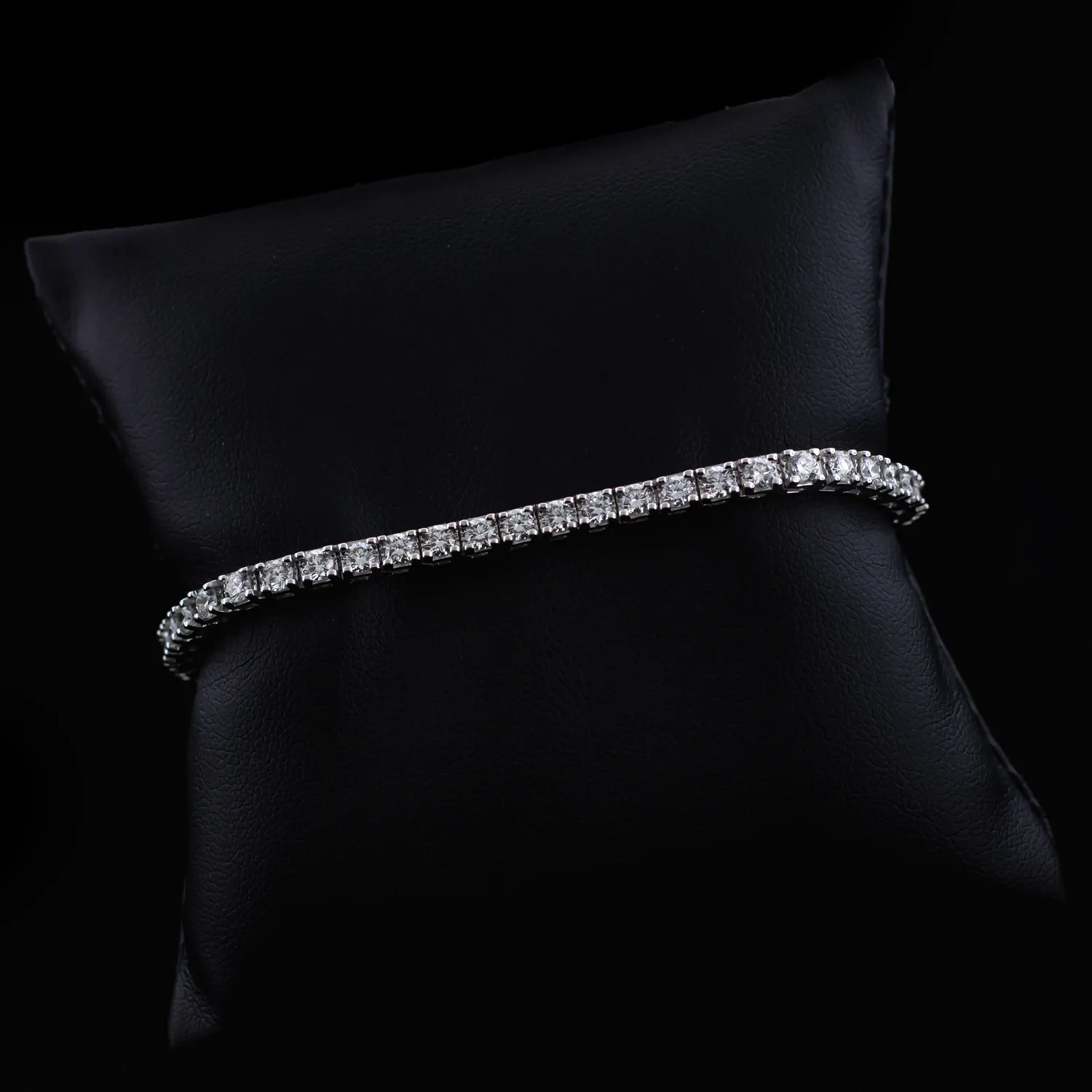 Diamond Tennis Bracelet - 14K White Gold - 4.02ct.