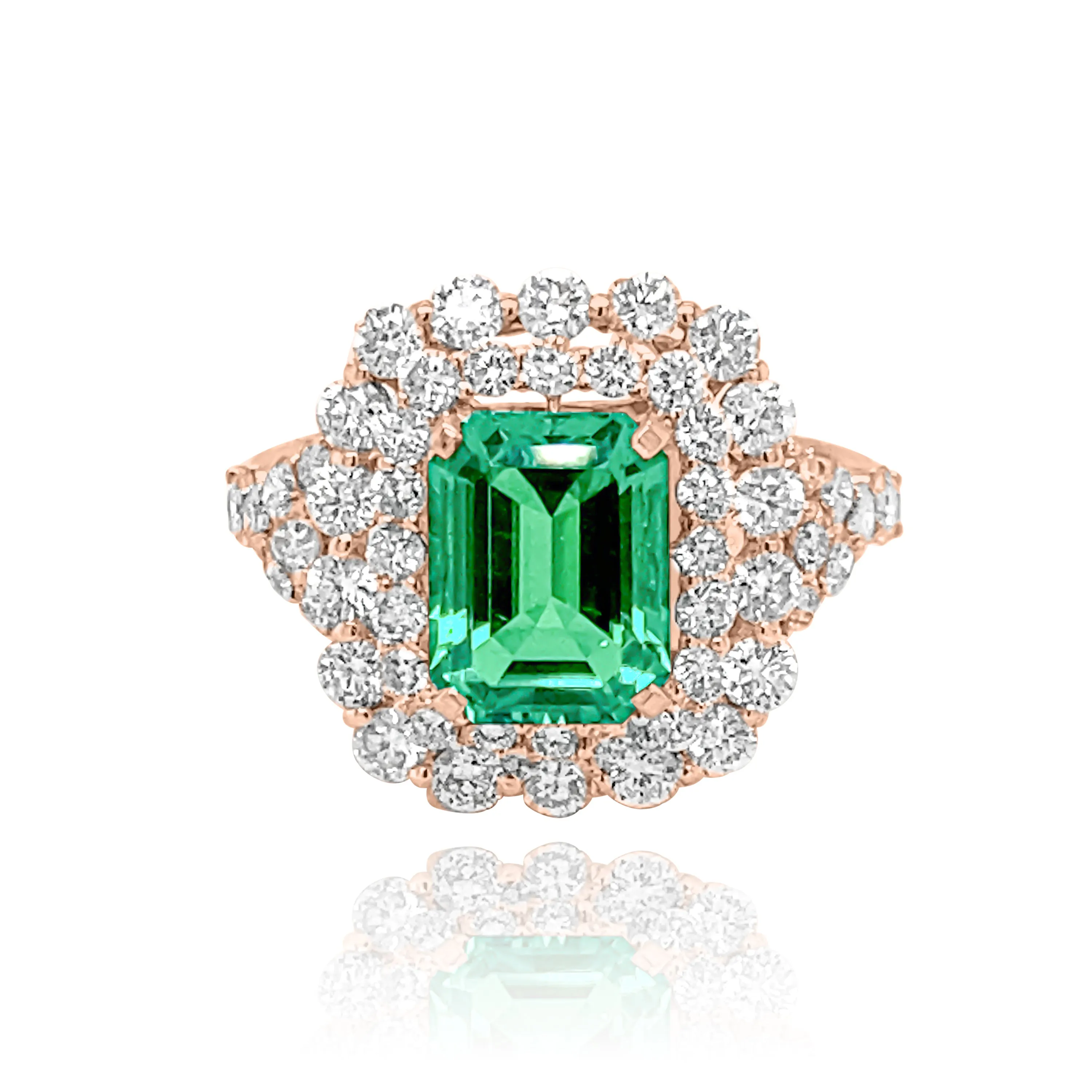 DIAMONDS & EMERALD "THEODORA" RING.