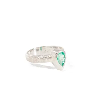 Emerald .98 Carat Sterling Silver Handcrafted Gemstone Floral Band Ring