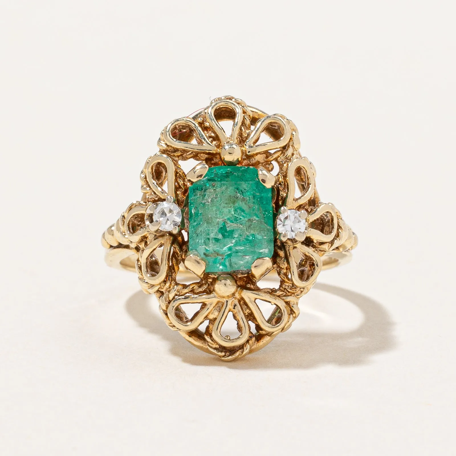 Emerald & Diamond Cocktail Ring | 1.00ct, 0.04ctw | SZ 3.75 |