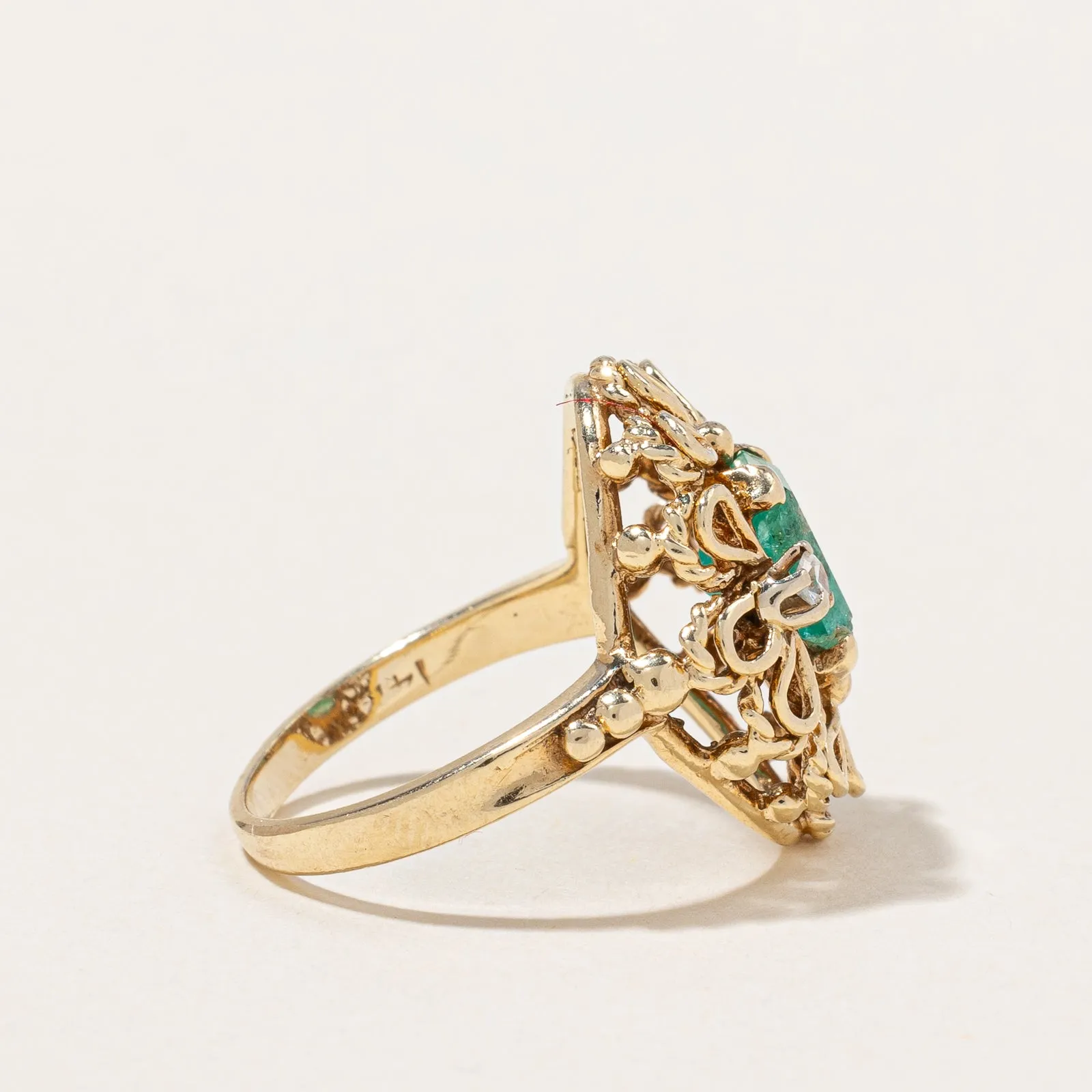 Emerald & Diamond Cocktail Ring | 1.00ct, 0.04ctw | SZ 3.75 |