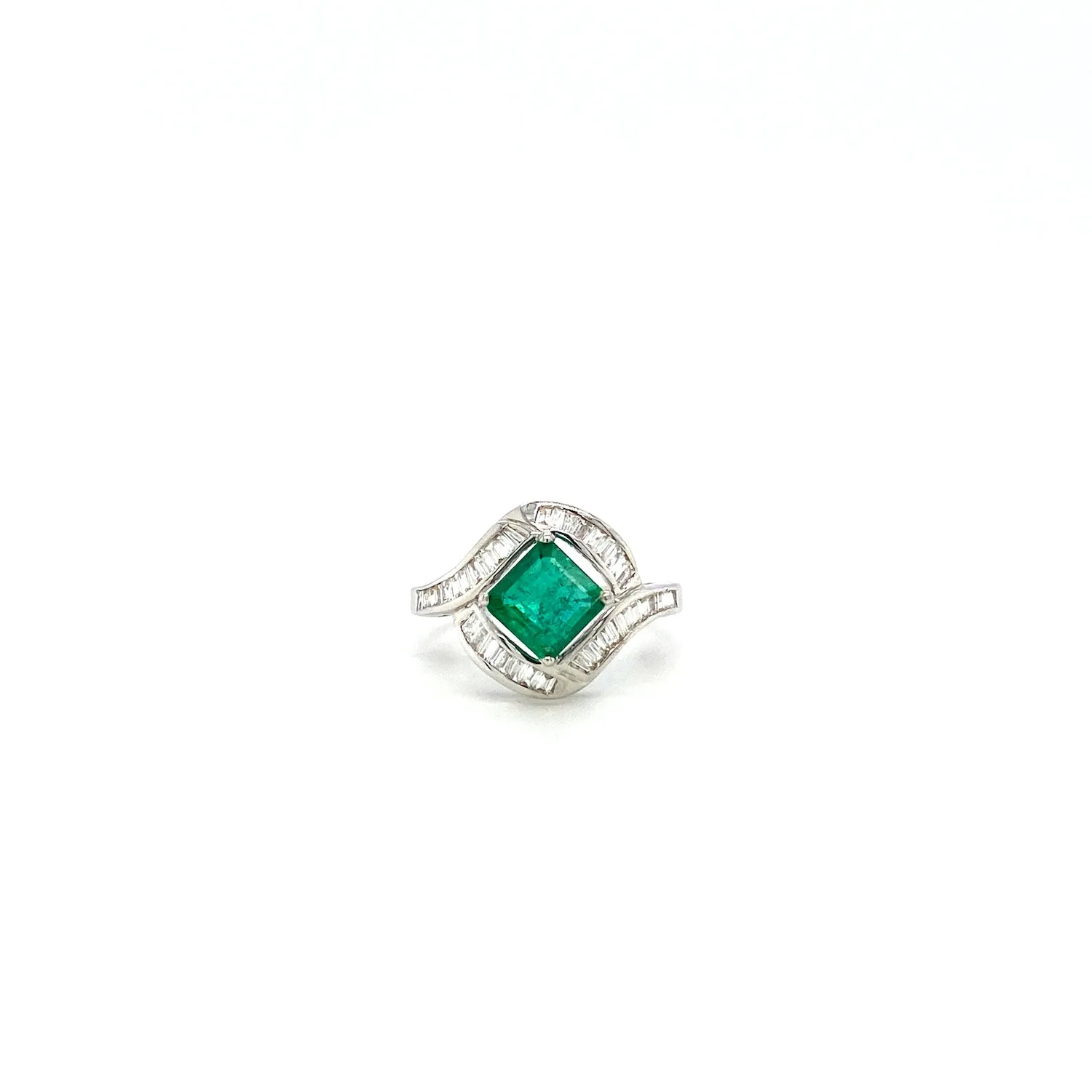 Emerald and Diamond Ring in 18K White Gold - KGR 15016