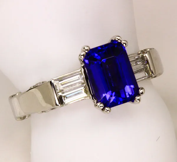 Exceptional Color AAA Tanzanite and Diamond Ring