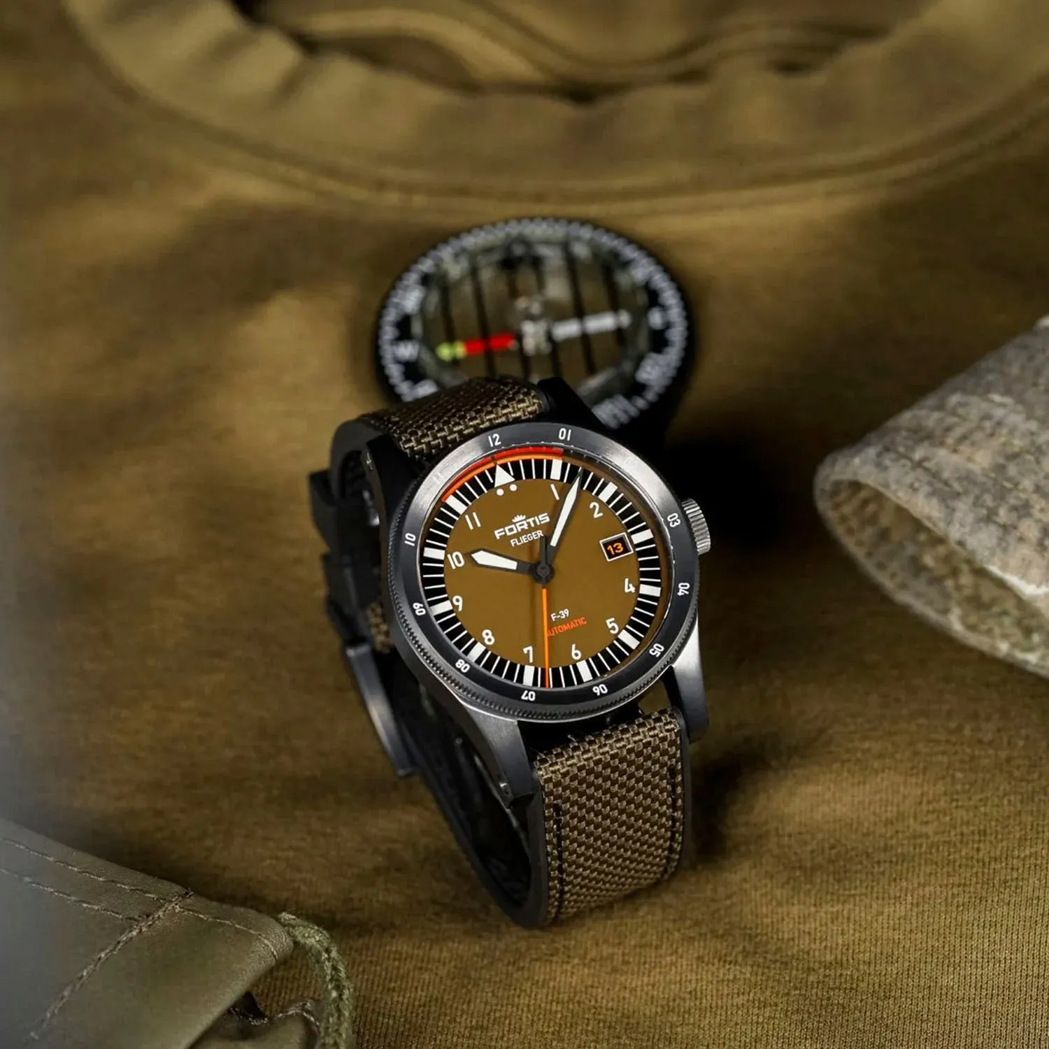 Fortis Flieger F-39 WERK 7 Tactical Green Limited Edition Automatic – F4220029