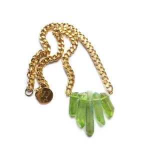 Green Mini Crystal Quartz Necklace - Shimmering Healing Stone Jewelry for Spring