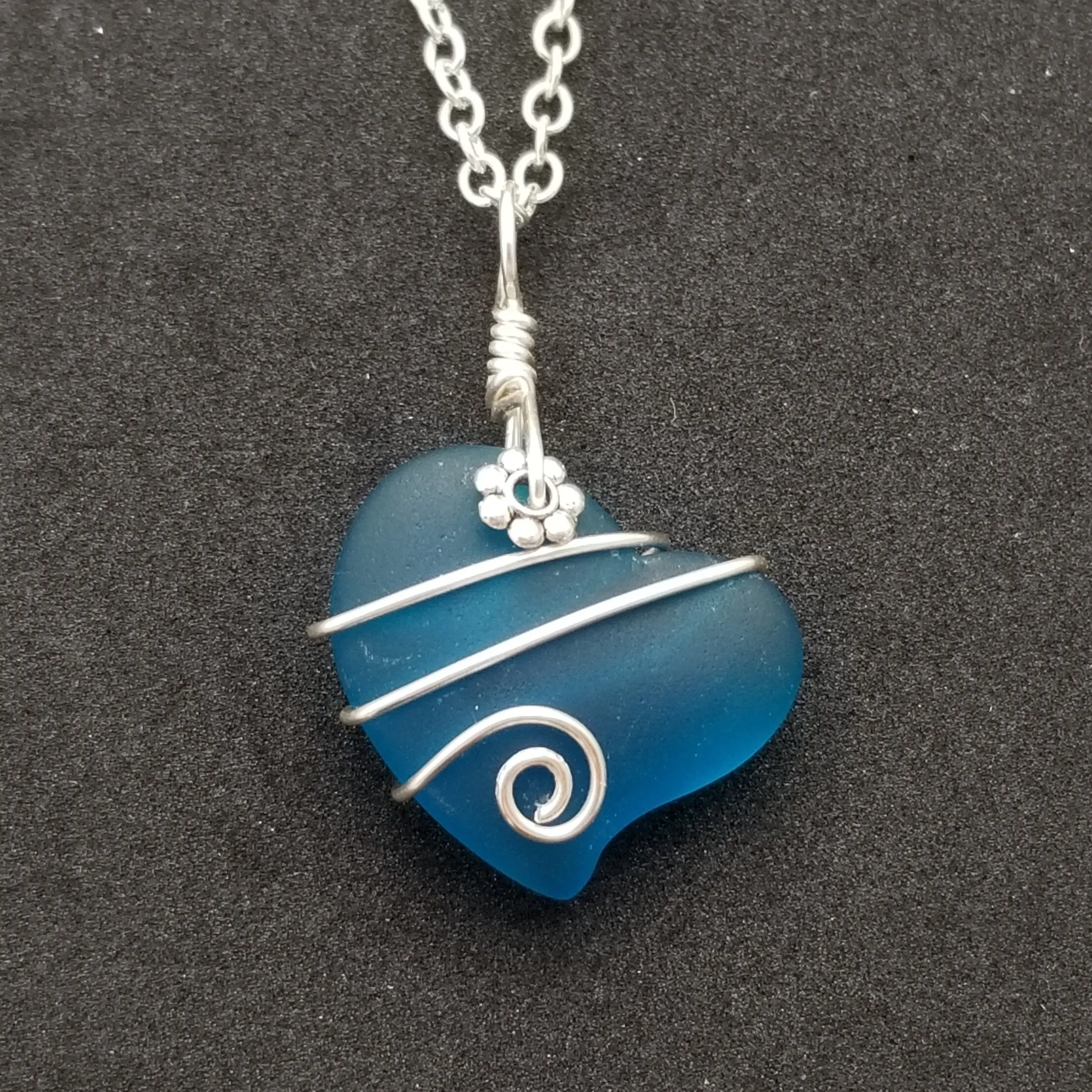 Hawaiian Jewelry Sea Glass Necklace, Teal Wire Wrapped Necklace Heart Necklace, Beach Jewelry For Girls Sea Glass Jewelry For Women