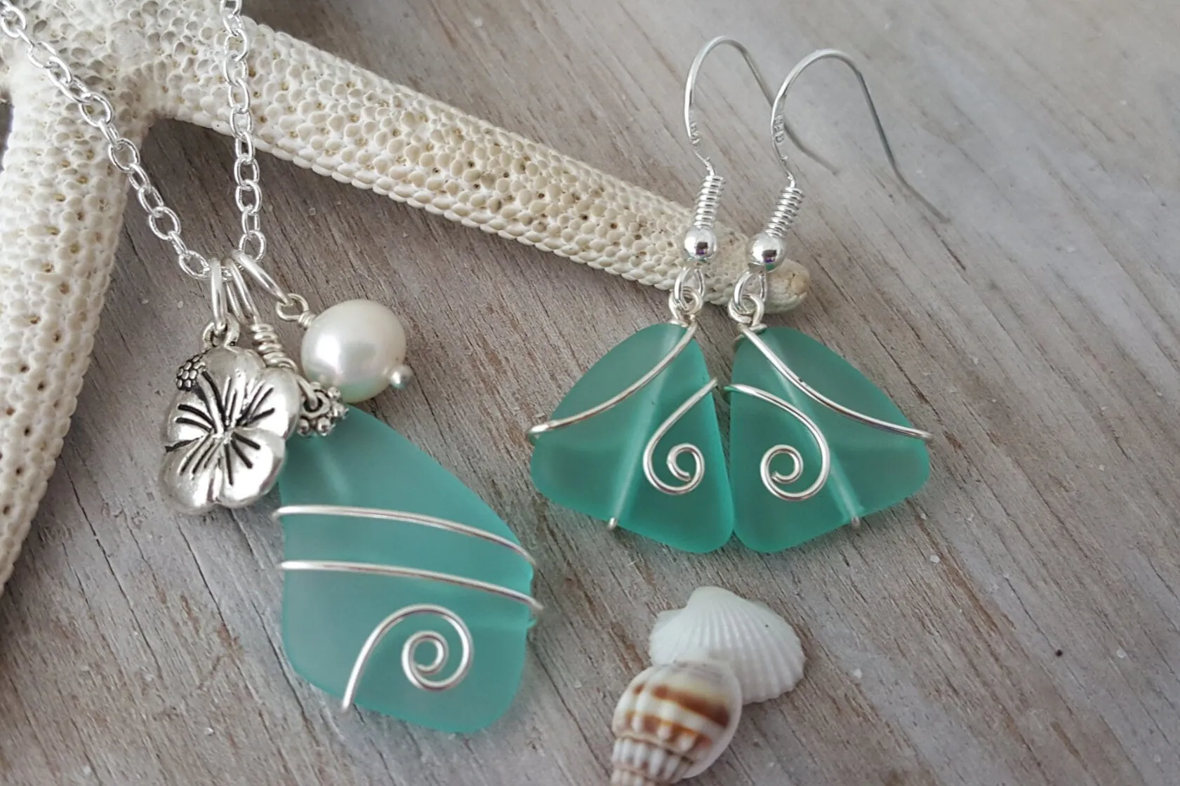 Hawaiian Jewelry Sea Glass Set, Wire Aquamarine Necklace Earrings Jewelry Set, Hibiscus Pearl Jewelry Birthday Gift (March Birthstone Gift)
