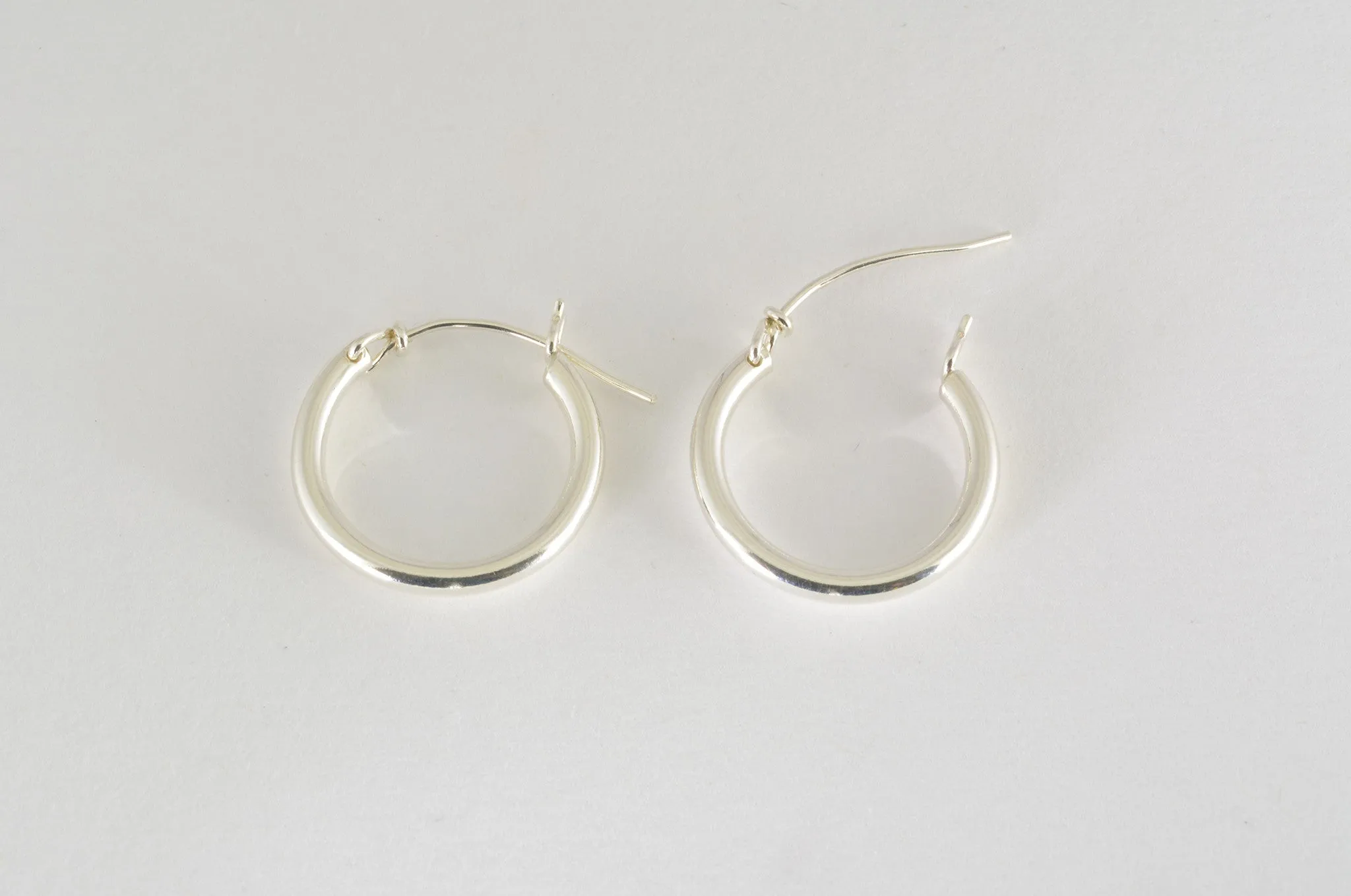 Hoop Earrings v-notch, Small