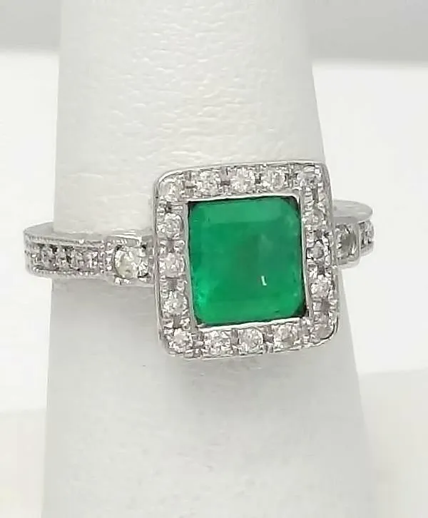 LADIES 14k WHITE GOLD 2.65ct PRINCESS CUT EMERALD 1/4ct ROUND DIAMOND HALO RING